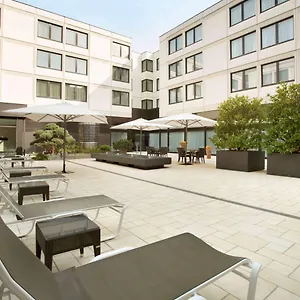 ramada-nuernberg-parkhotel.nuremberg-hotels.org/