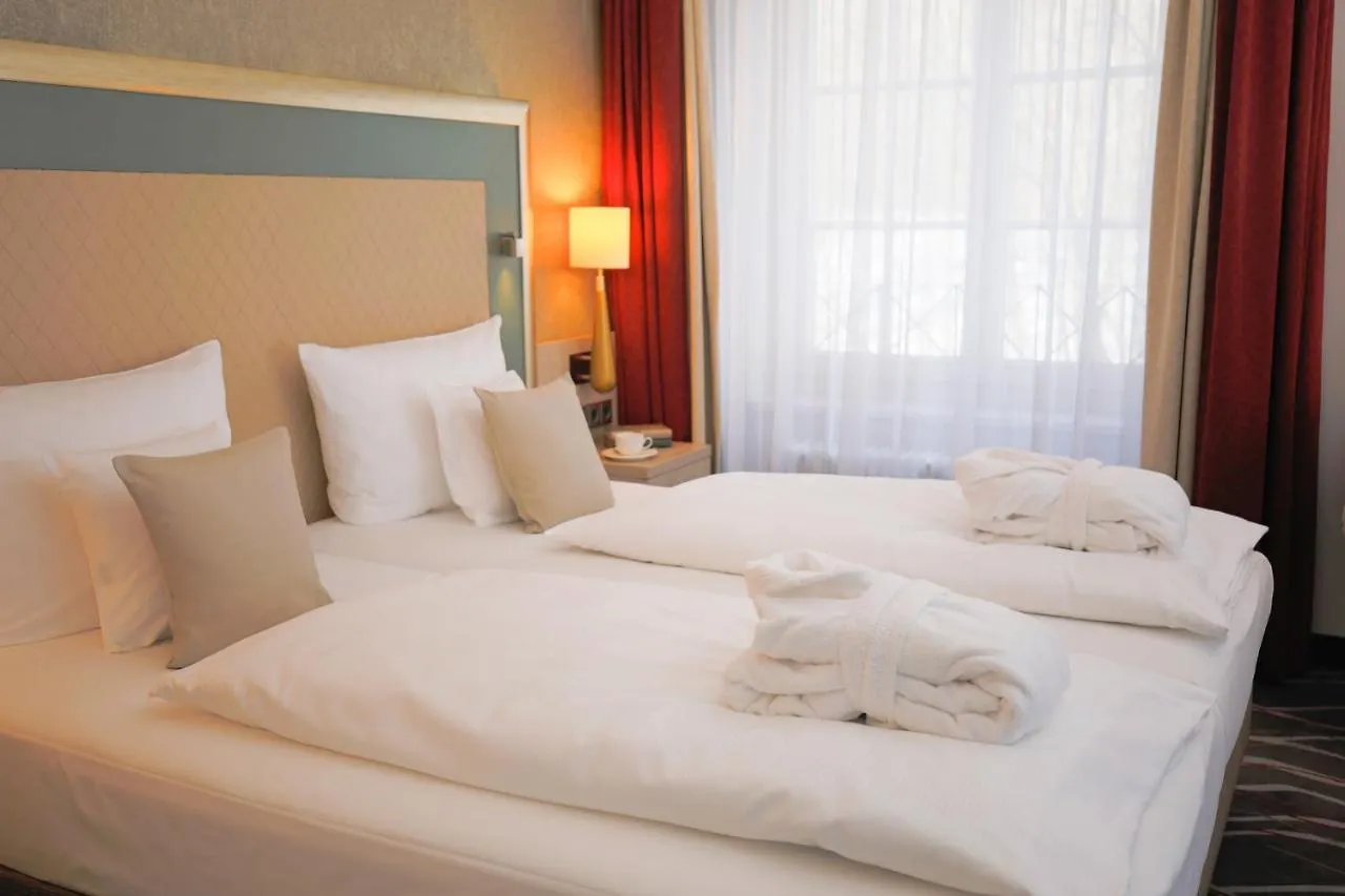 Hotel Bayerischer Hof Miesbach, BW Premier Collection